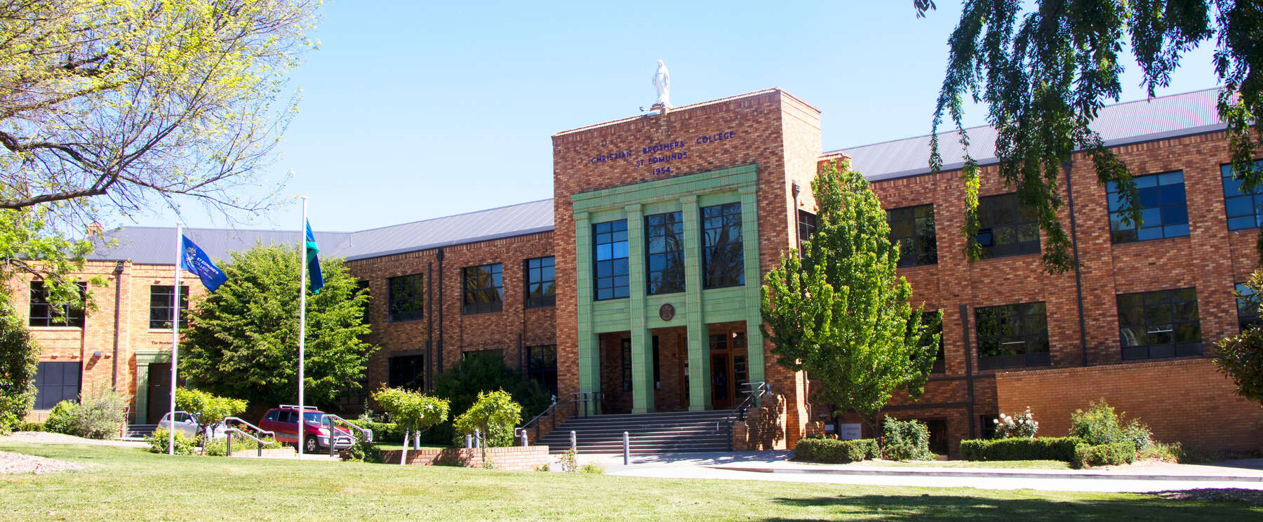 St Edmund's College